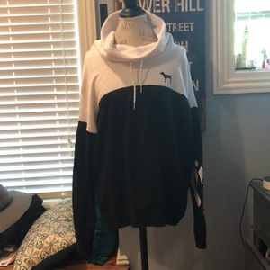 VS Pink B&W High Neck Sweatshirt